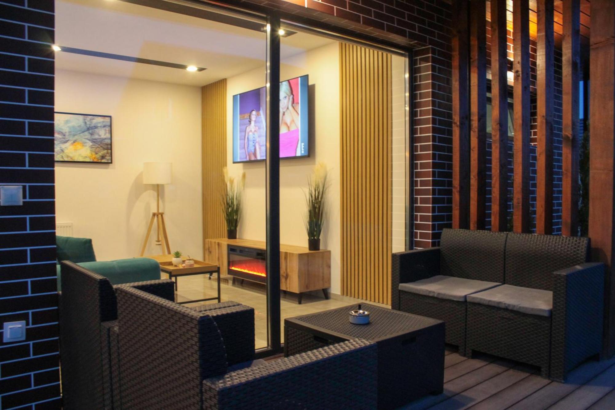 Nova House Apartments Csíkdelne Kültér fotó
