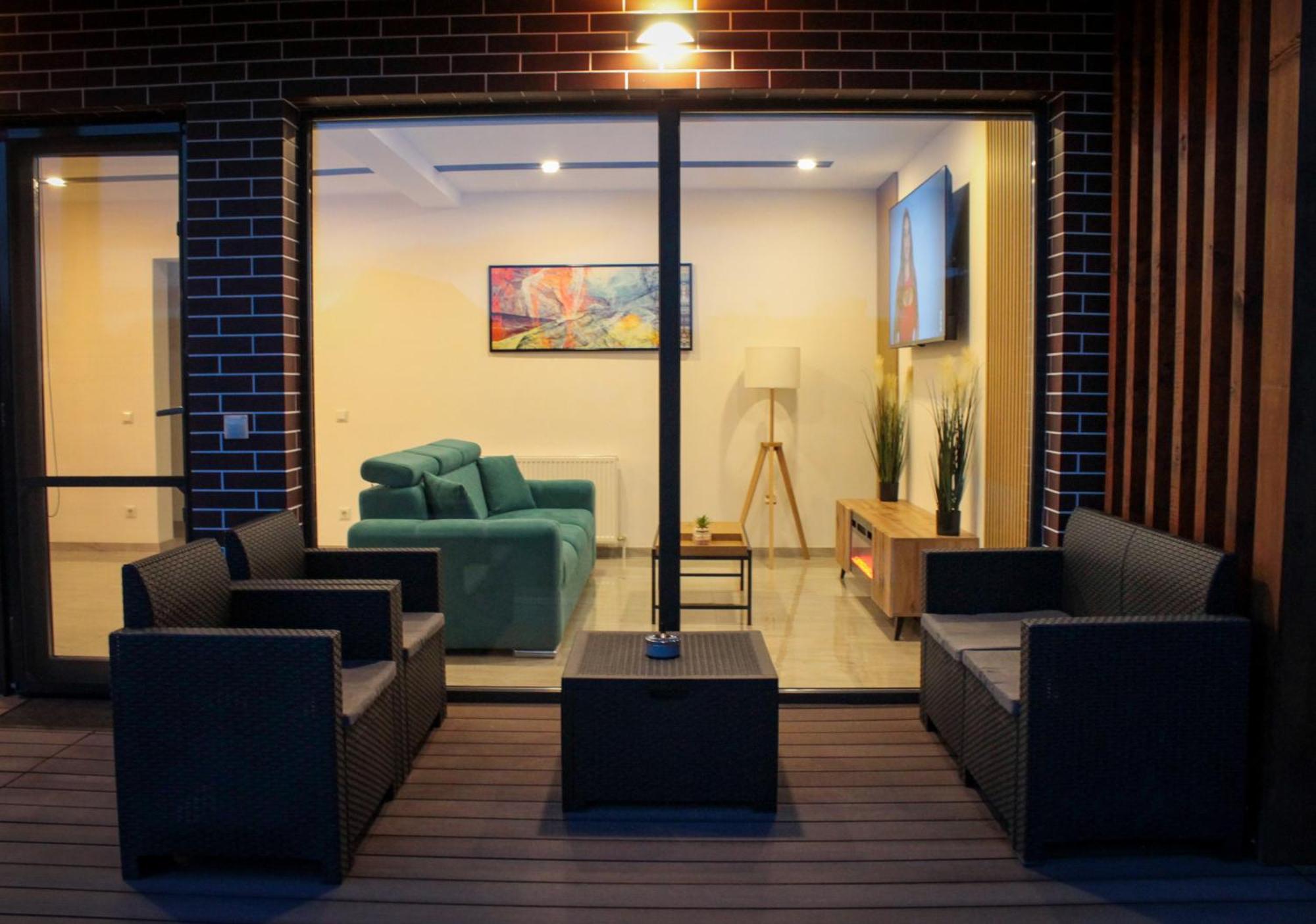 Nova House Apartments Csíkdelne Kültér fotó