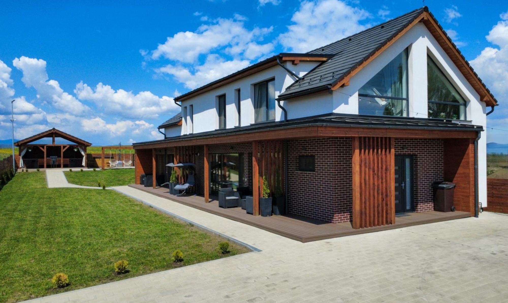 Nova House Apartments Csíkdelne Kültér fotó
